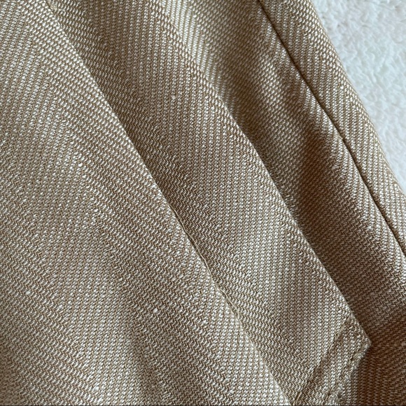 Like new Express Super High Waisted Belted Linen-Blend Shorts - Picture 7 of 9